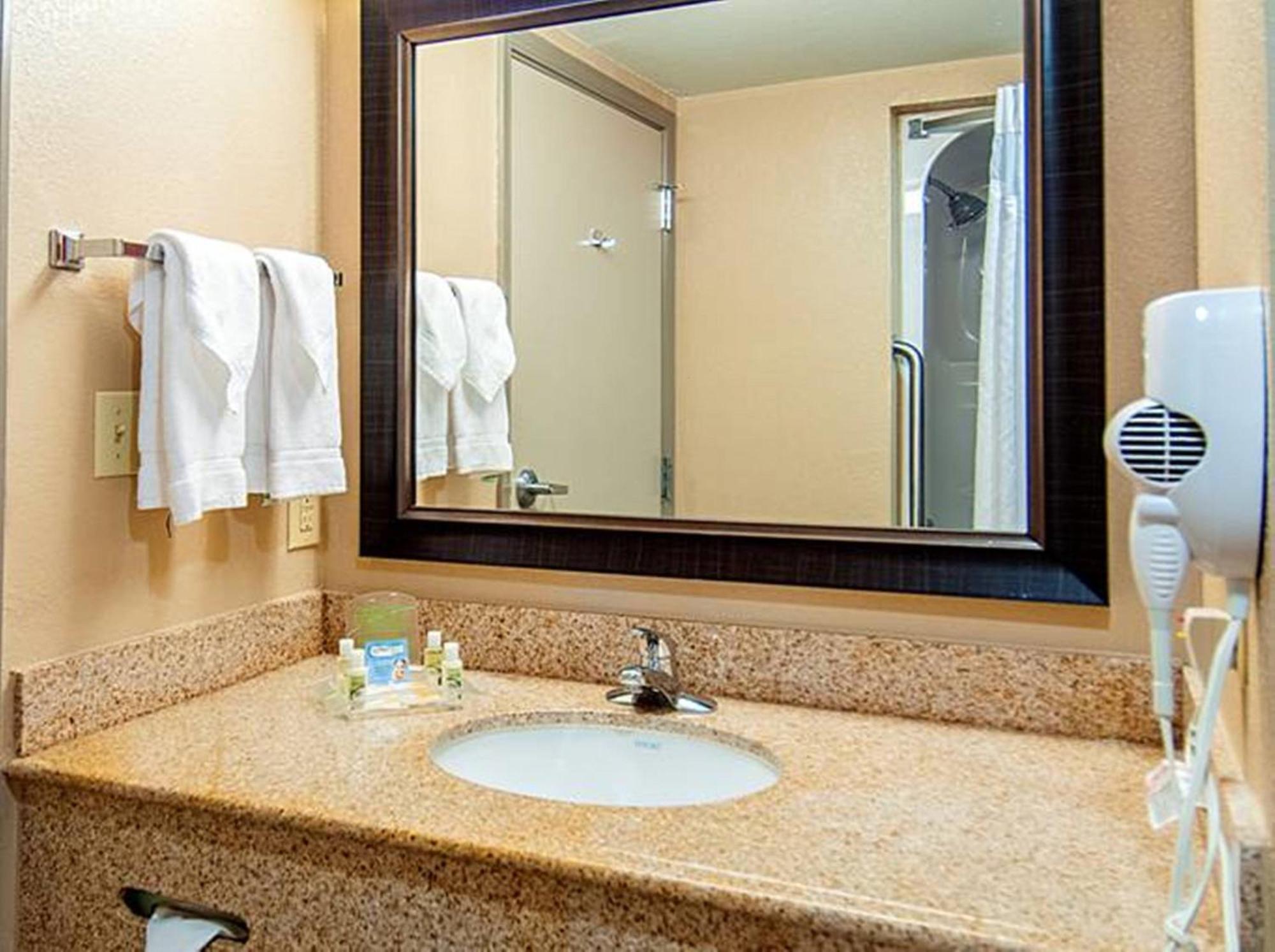 Holiday Inn Hotel & Suites Slidell By Ihg Exterior foto